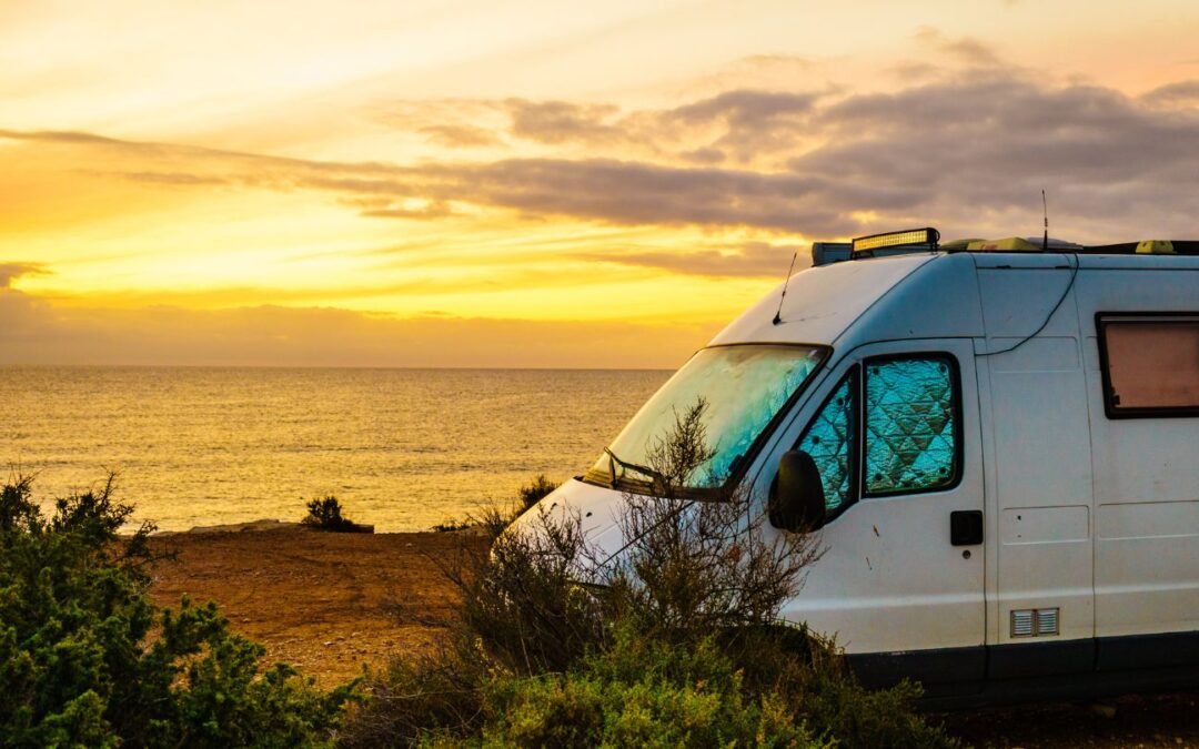 Roulez vers l’aventure : Decouvrez le monde en camping-car LMC